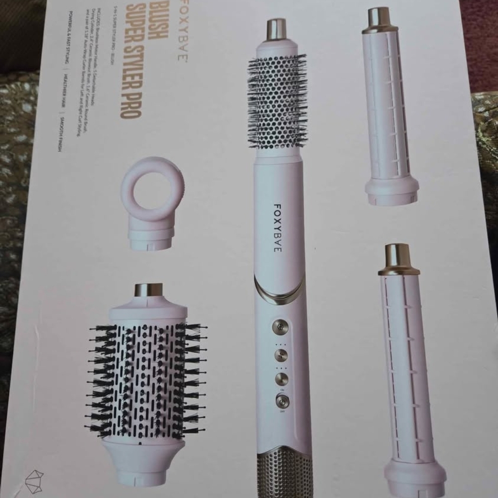 FoxyBae White Hair Styling Tool Set